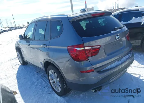 2017 BMW X3 xDrive28I z USA, uszkodzony, nr VIN 5UXWX9C31H0W75334